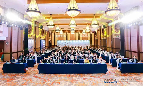 沸点会展再度荣膺�q�州国际会议展览业协会三��大奖，�l�写行业辉煌���章